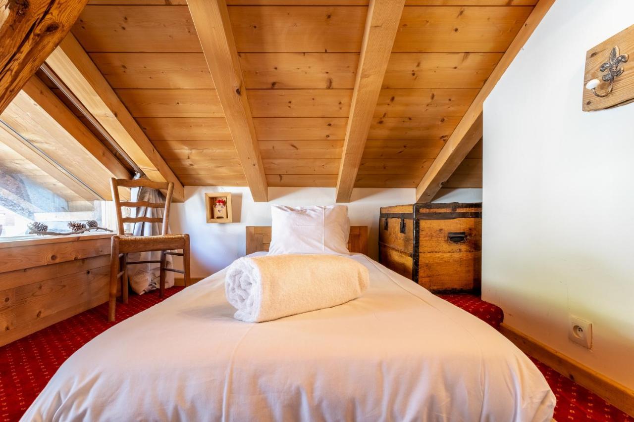 Chalet Pele - Alpes Travel - Central Chamonix - Sleeps 11 Экстерьер фото