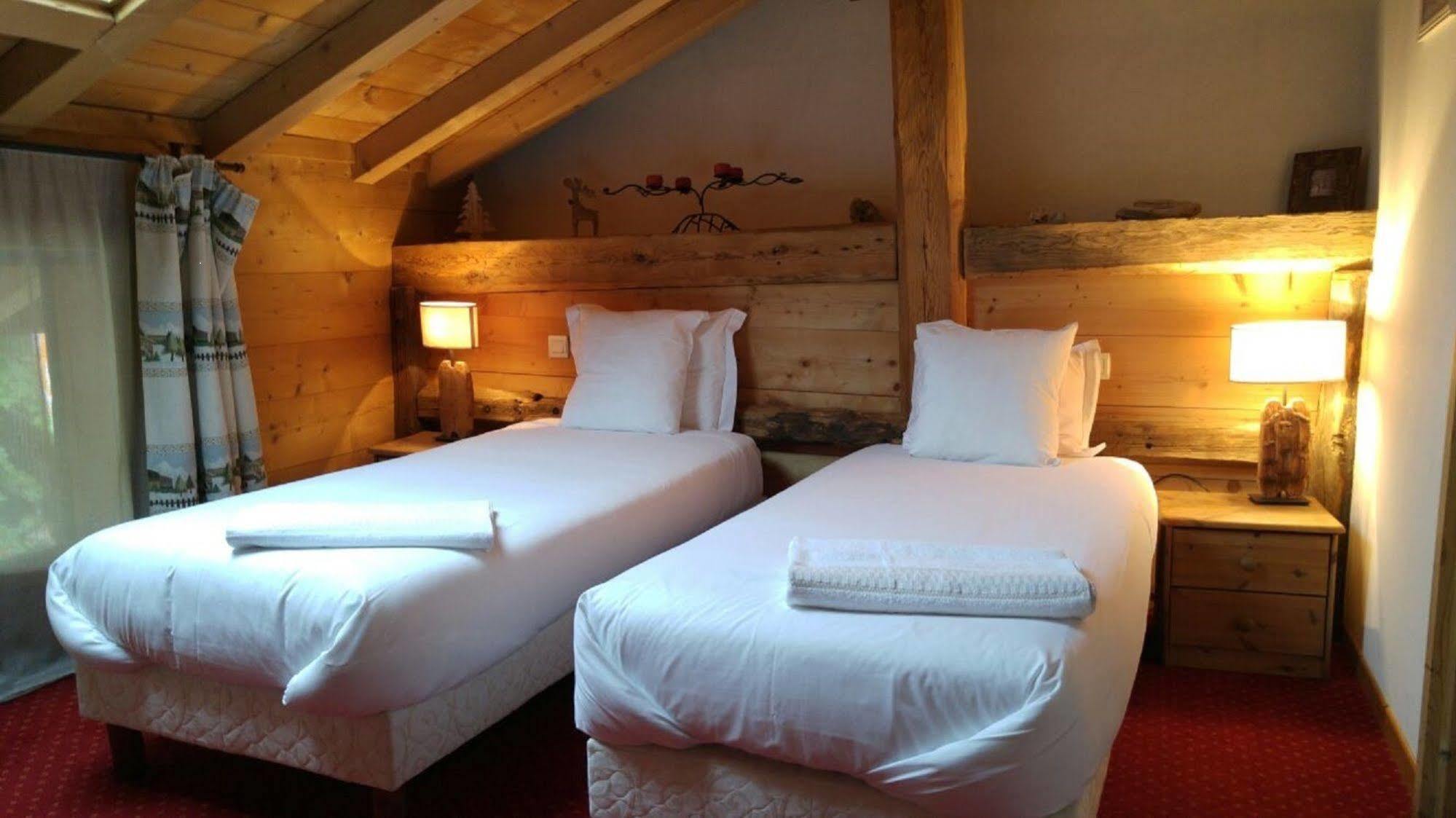 Chalet Pele - Alpes Travel - Central Chamonix - Sleeps 11 Экстерьер фото